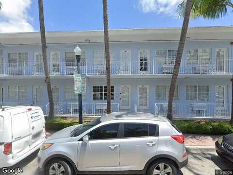 8Th, MIAMI BEACH, FL 33139