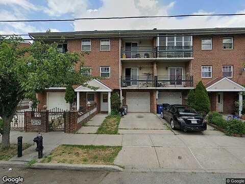 Emerald, BROOKLYN, NY 11208