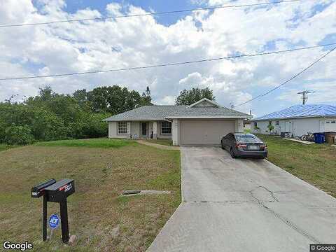 13Th, LEHIGH ACRES, FL 33971