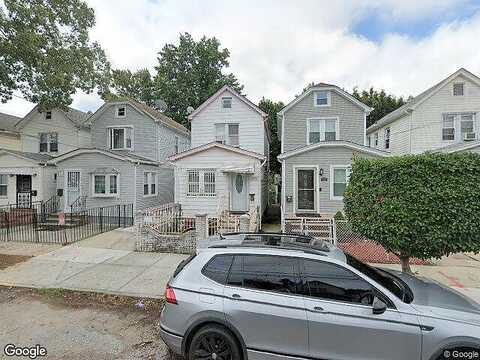 141St, JAMAICA, NY 11436