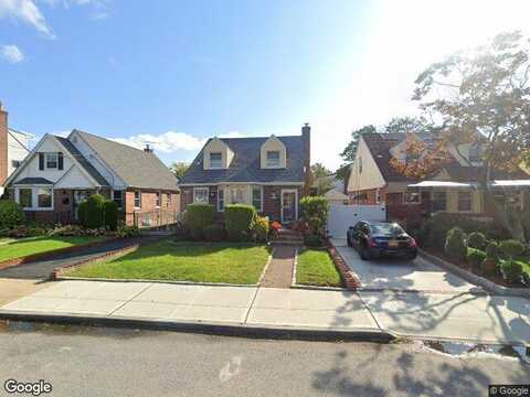 237Th, ELMONT, NY 11003