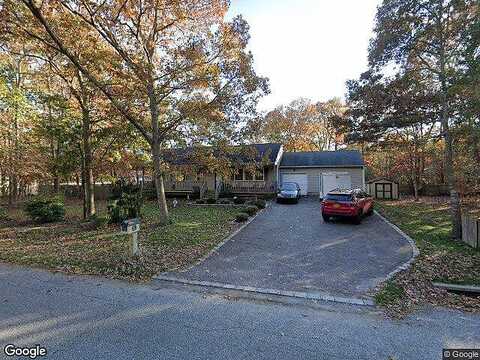 Pineway, MASTIC BEACH, NY 11951