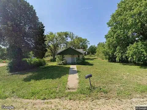 5Th, FAIRBURY, NE 68352