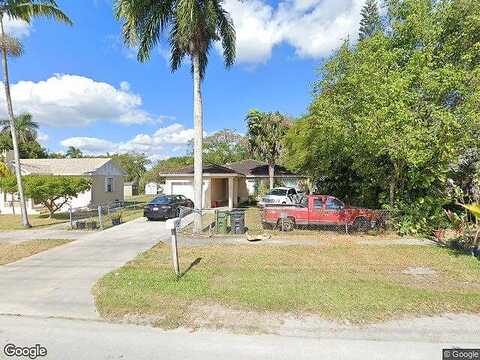 6Th, HOMESTEAD, FL 33030