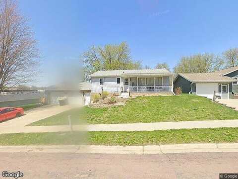 9Th, WINDOM, MN 56101