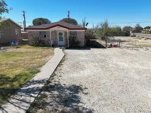 Main, FORT STOCKTON, TX 79735