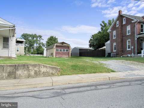 Hoover, MOUNTVILLE, PA 17554