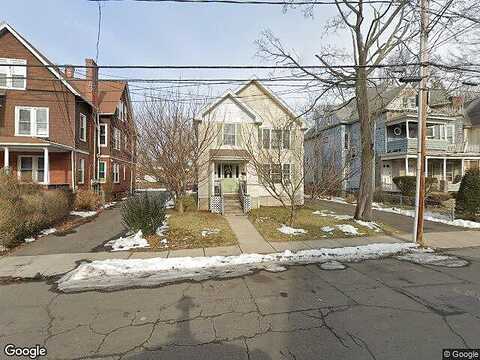 Sargeant St, HARTFORD, CT 06105