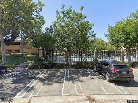 Oak Canyon, LAKE FOREST, CA 92630