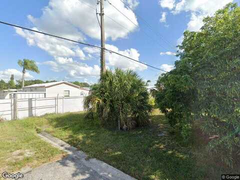 17Th Street, BRADENTON, FL 34205