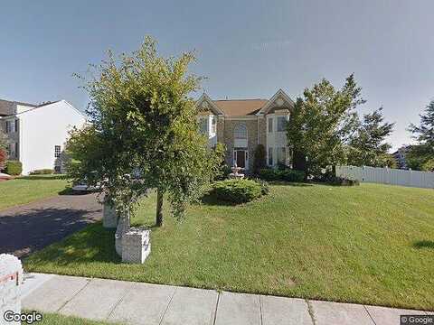 Dartmouth, FREEHOLD, NJ 07728