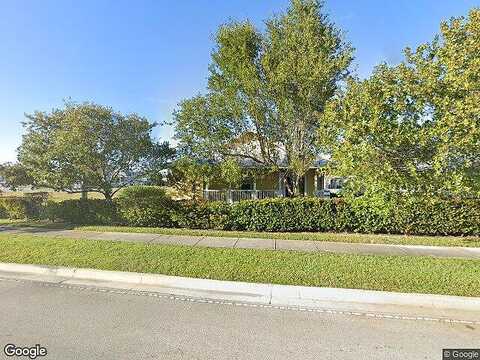 13Th, RIVIERA BEACH, FL 33404