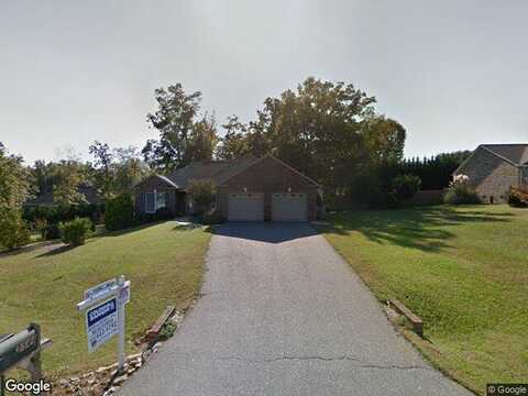 47Th Avenue, HICKORY, NC 28601