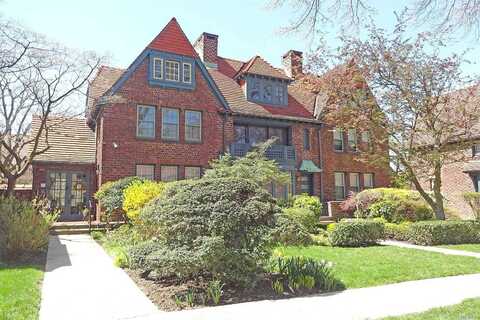 Ingram, FOREST HILLS, NY 11375