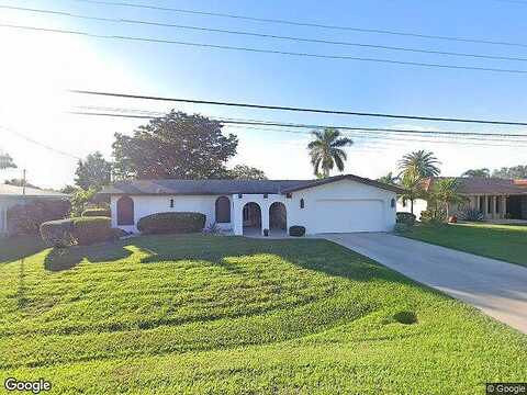 1St, CAPE CORAL, FL 33904