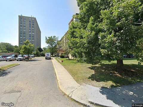 76Th, CHICAGO, IL 60652
