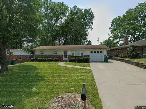 Dianne, BELLEVILLE, IL 62220