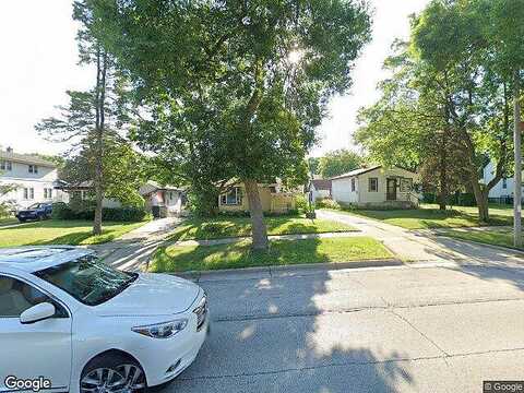 107Th, MILWAUKEE, WI 53225