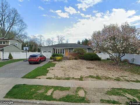 Shawnee, COMMACK, NY 11725