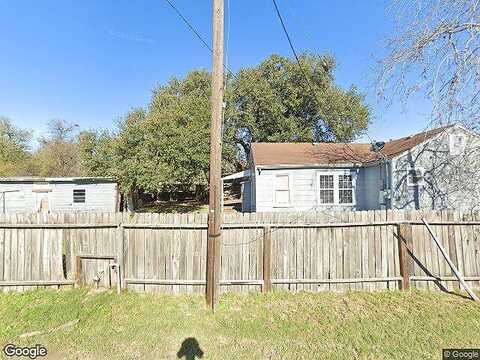 Madison, BEEVILLE, TX 78102