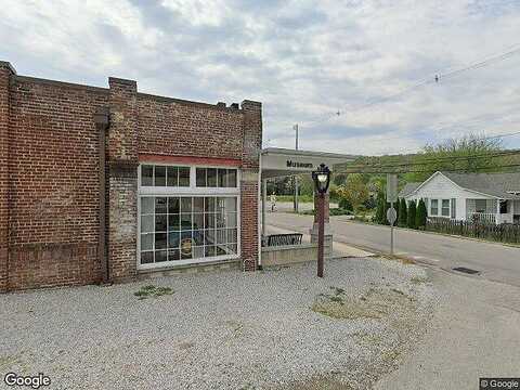 W Third St, OLIVER SPRINGS, TN 37840