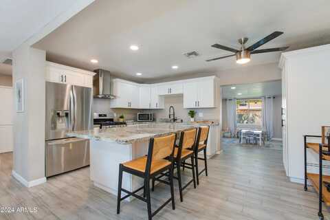 1716 N 32ND Place, Phoenix, AZ 85008