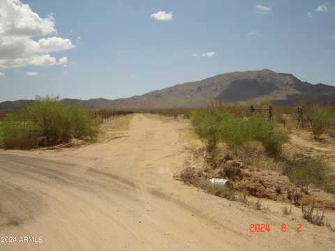 0000 529th Avenue, Aguila, AZ 85320