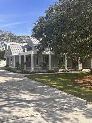 410 40th Ave. N, Myrtle Beach, SC 29577