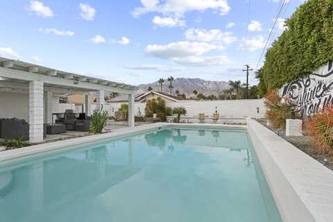 2826 E San Marino Road, Palm Springs, CA 92262