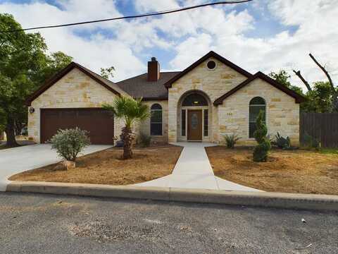 702 San Antonio St, Fredericksburg, TX 78624