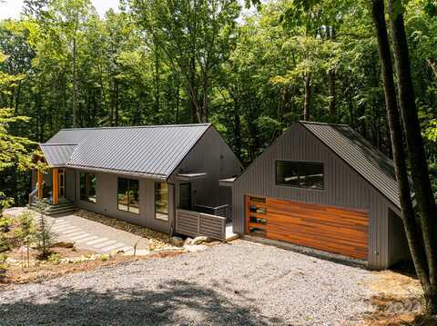 80 Hemlock Circle, Black Mountain, NC 28711