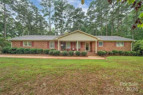 814 Troy Candor Road, Troy, NC 27371