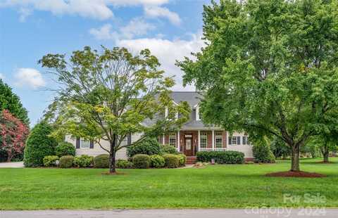 124 Baymount Drive, Statesville, NC 28625