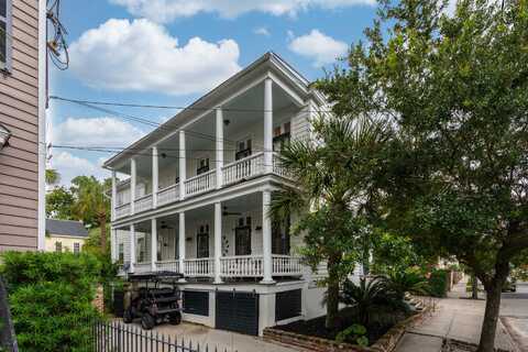 104 Beaufain Street, Charleston, SC 29401