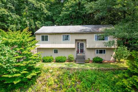 13 Tommys Lane, Brookfield, CT 06804