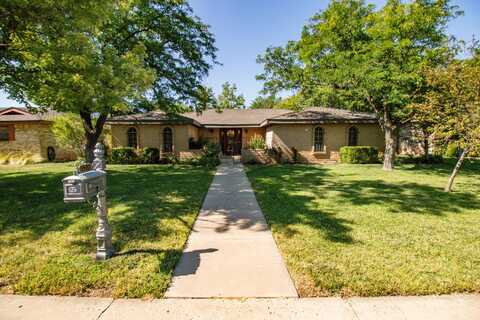 5206 HALL Avenue, Amarillo, TX 79109