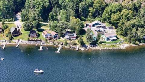 78 Tunnel Lane, Willsboro, NY 12996