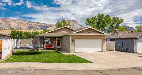 9 Aspen Court, Parachute, CO 81635