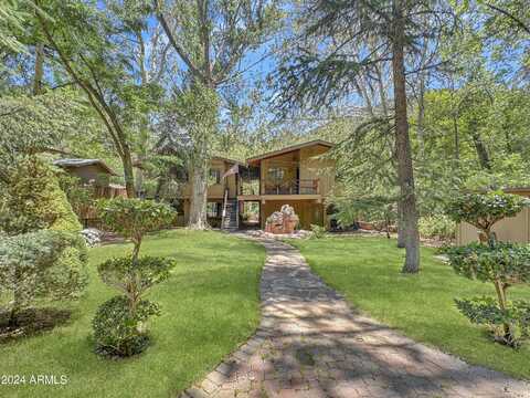 290 Thompson Road, Sedona, AZ 86336