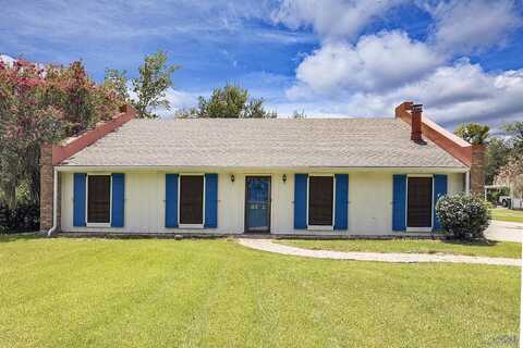 4232 Bayouside Dr, Houma, LA 70363