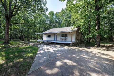 910 White Road, Arkadelphia, AR 71923