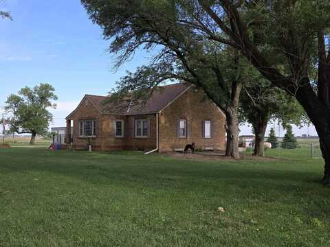 670 36TH ROAD, DAVID CITY, NE 68632