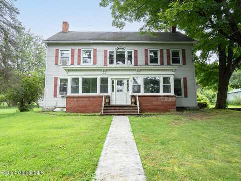 770 River Road, New York, NY 12156