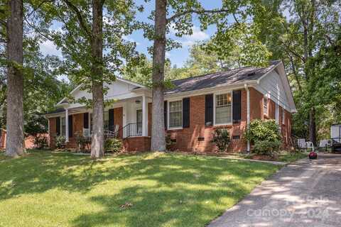 6825 Highbrook Drive, Charlotte, NC 28212