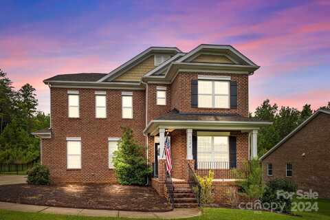 1324 Stonecrest Boulevard, Tega Cay, SC 29708