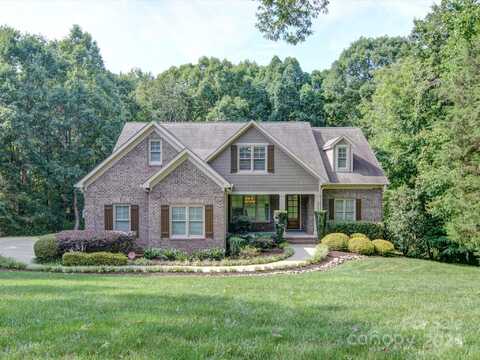 107 Huntington Ridge Place, Mooresville, NC 28115