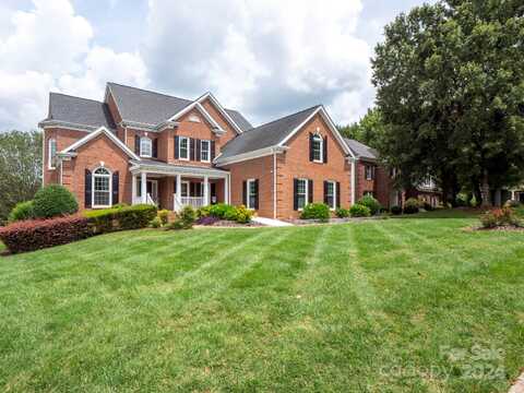 2114 Towton Court, Charlotte, NC 28262