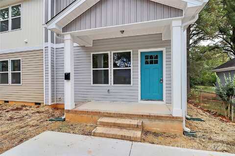 6162 Covecreek Drive, Charlotte, NC 28215