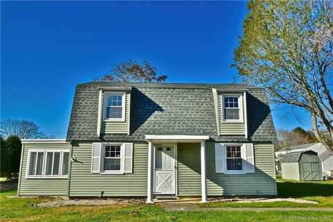 5 Meriden Road, Old Lyme, CT 06371