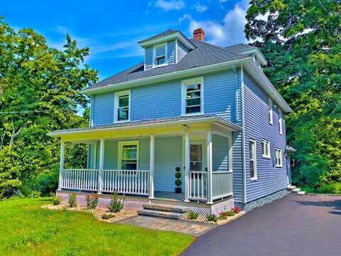 44 Mountain Road, Simsbury, CT 06081